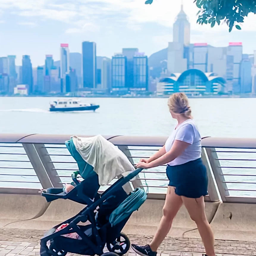 Navigating Hong Kong’s Hustle and Bustle: Why the Edwards & Co Olive Double Pram is a Parent’s Travel Hero