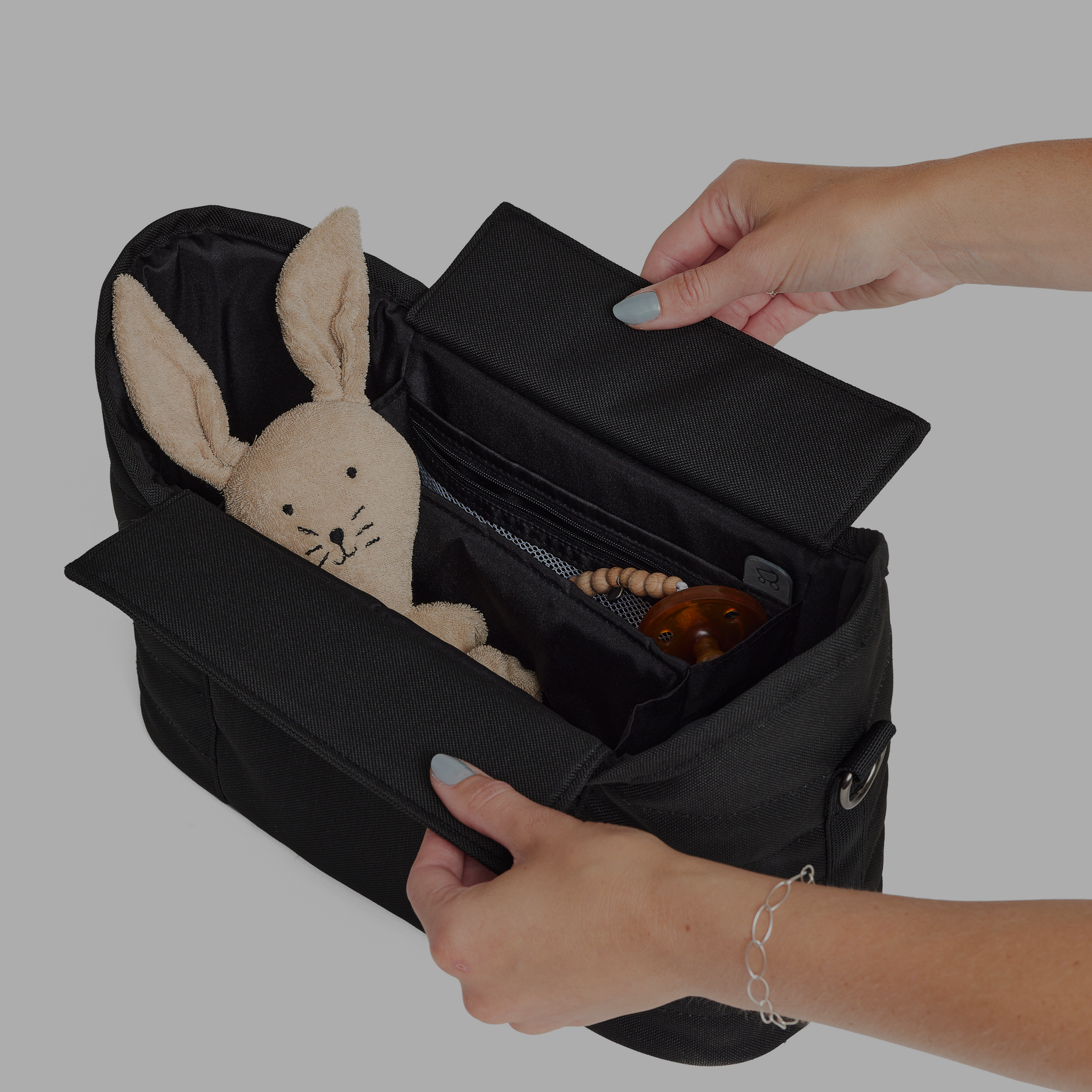 Keep Things Handy with the Edwards and Co Stroller Organiser Edwards Co